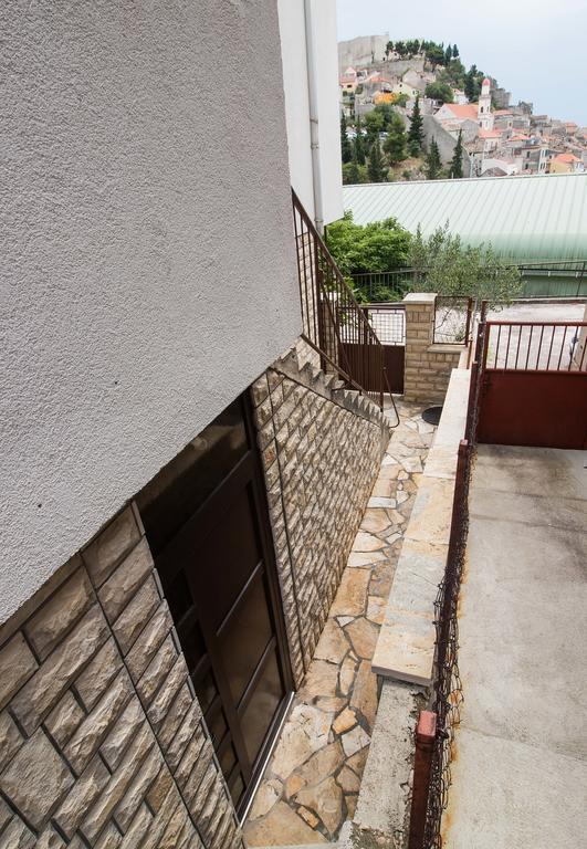 Apartment Peran Шибеник Екстер'єр фото
